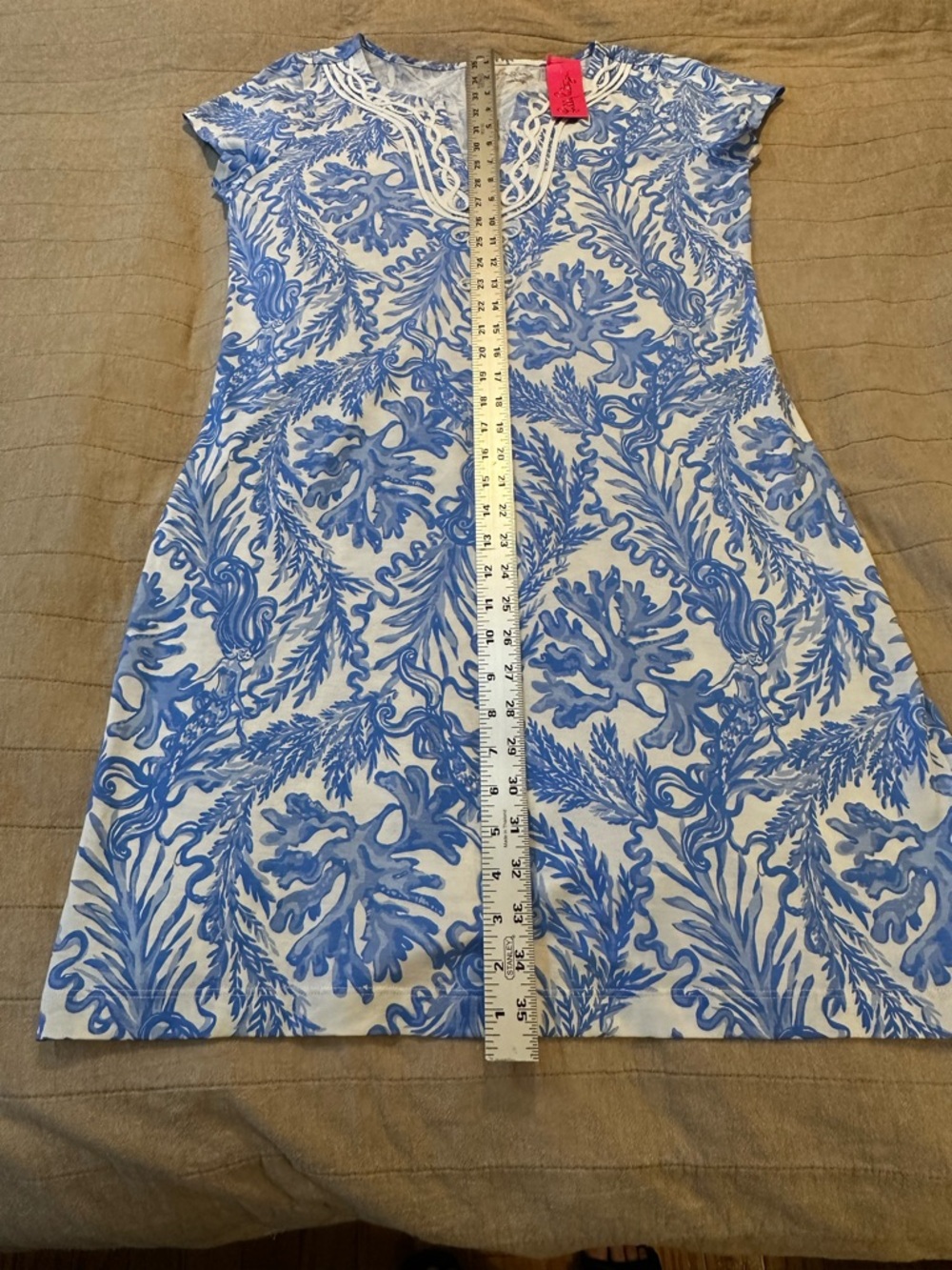 Lilly Pulitzer Blue & White Short Sleeve Embroidered V-Neck Dress - Picture 9 of 10